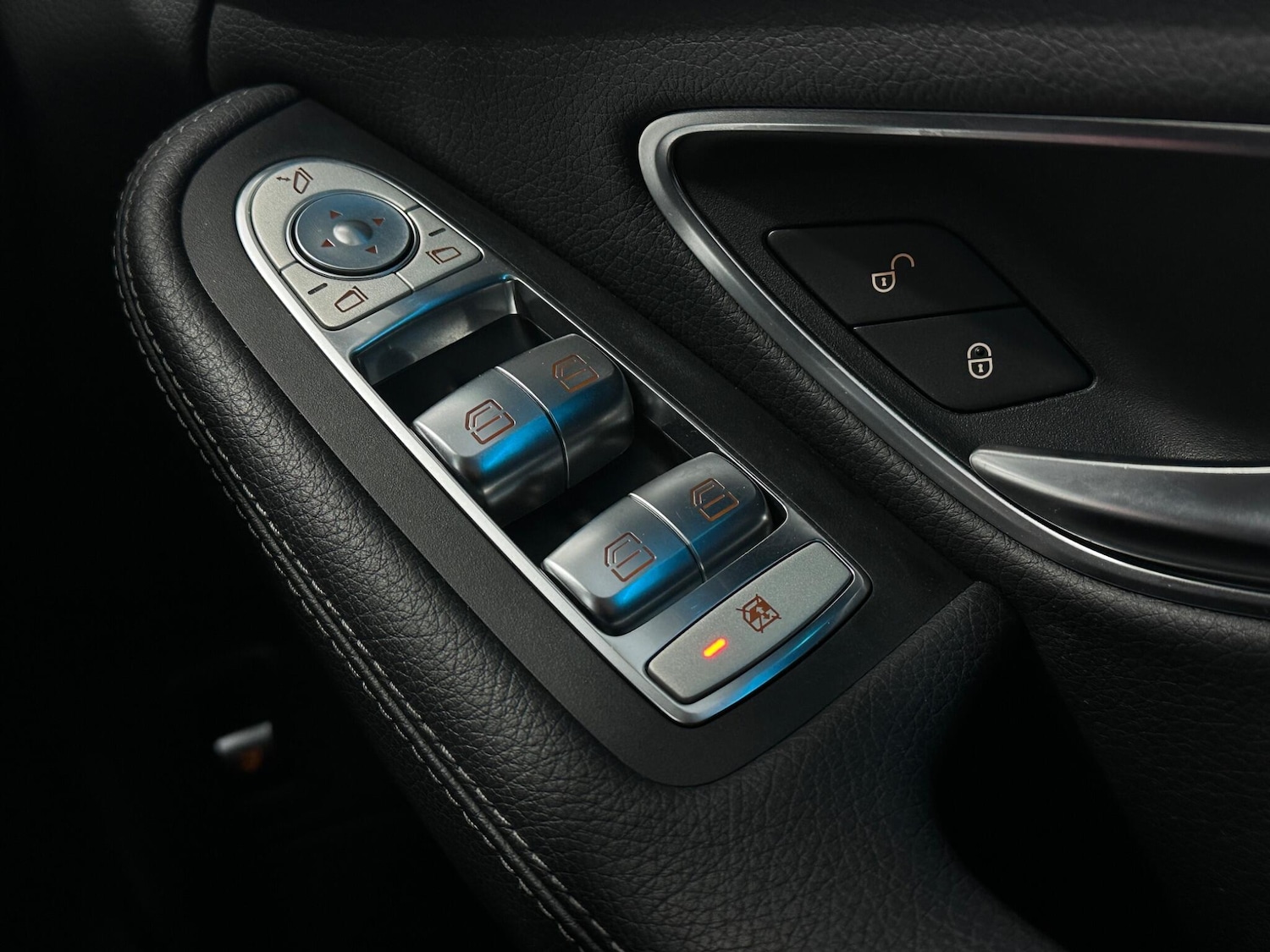 Used Mercedes-Benz C Class 2014 for sale - 77156285: Photo 18