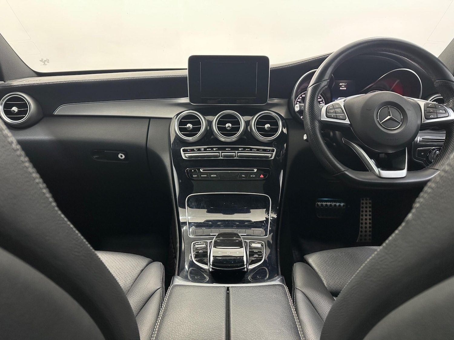 Used Mercedes-Benz C Class 2014 for sale - 77156285: Photo 19