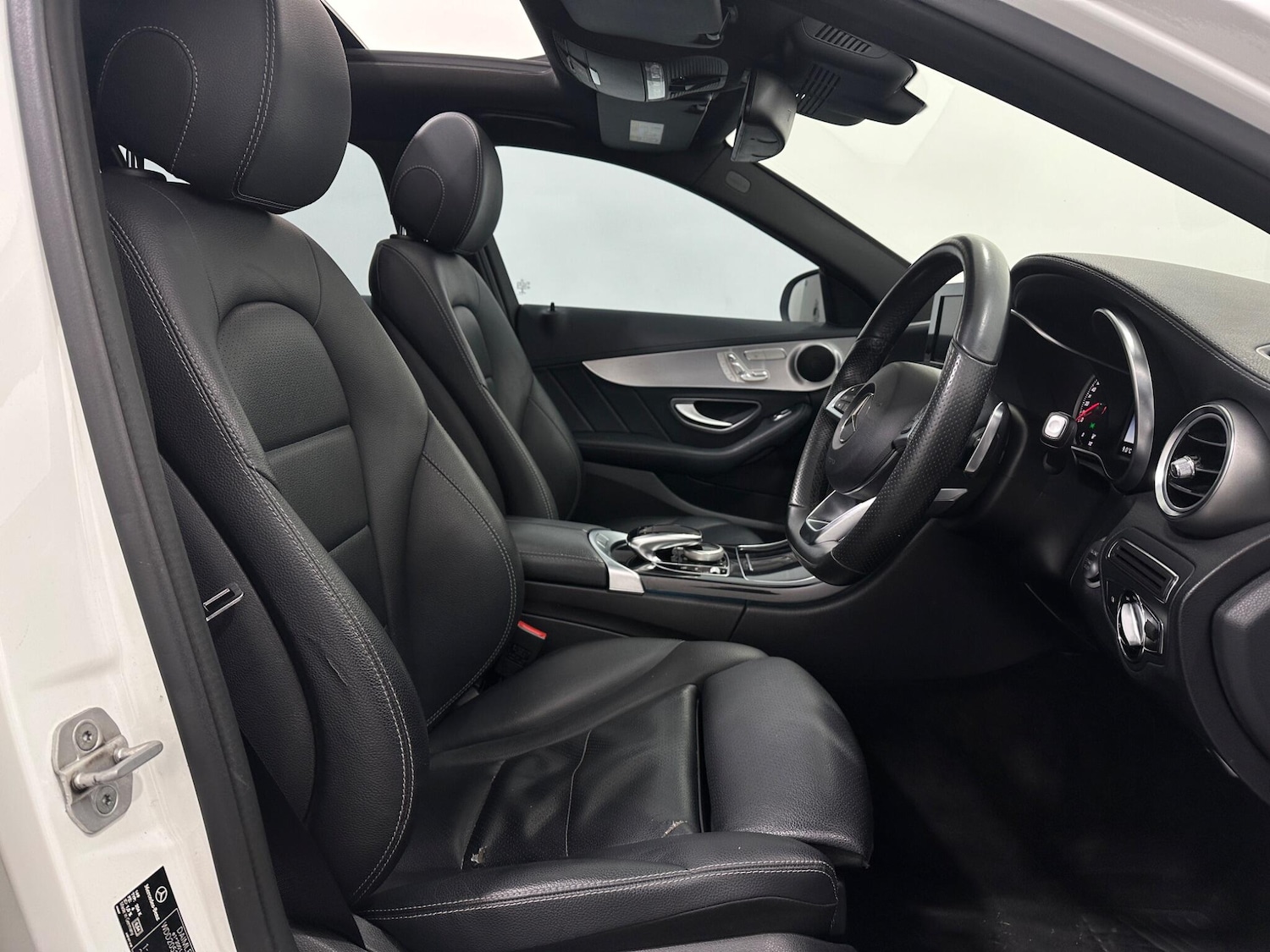 Used Mercedes-Benz C Class 2014 for sale - 77156285: Photo 30