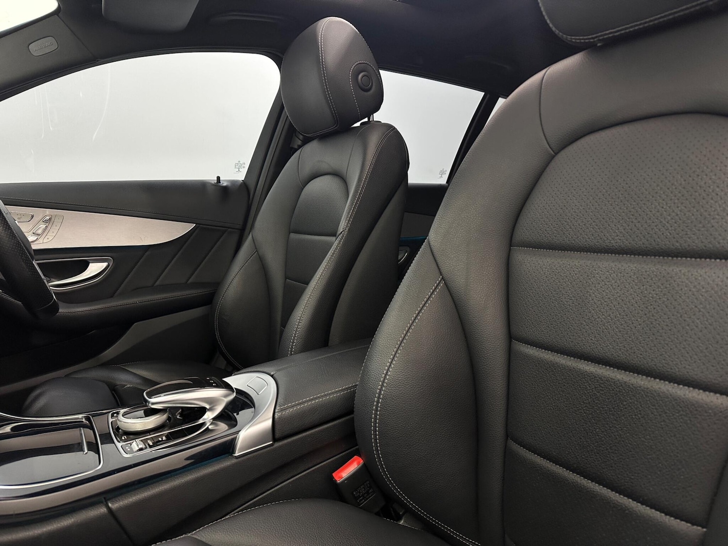 Used Mercedes-Benz C Class 2014 for sale - 77156285: Photo 35