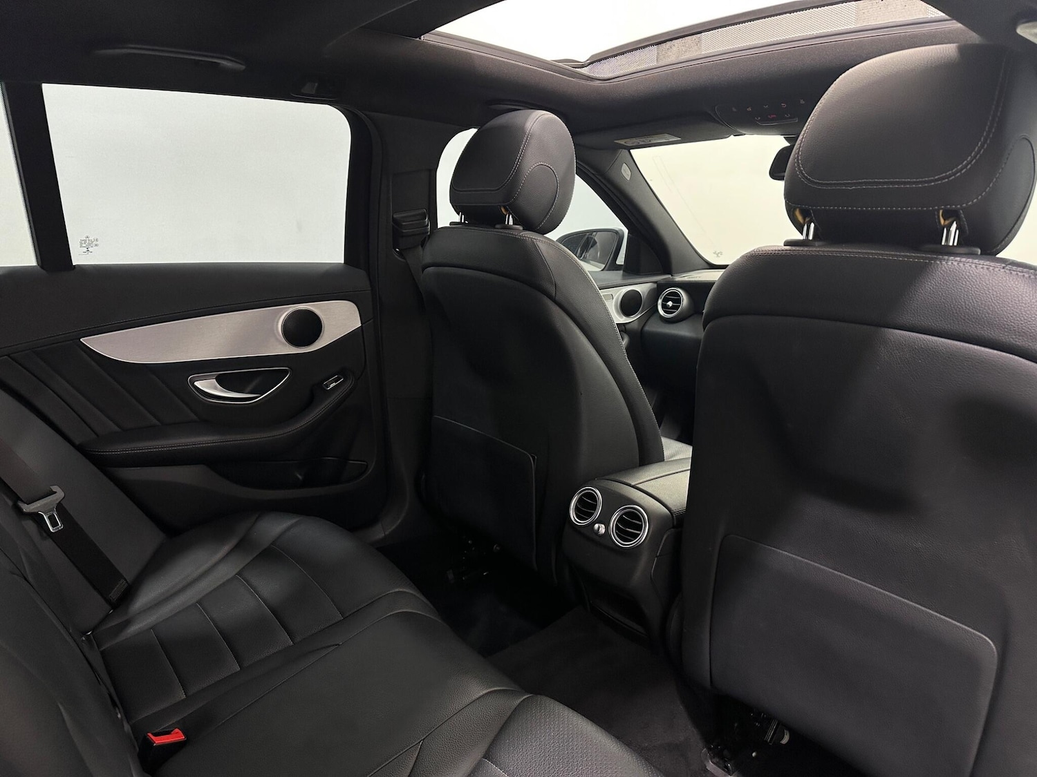 Used Mercedes-Benz C Class 2014 for sale - 77156285: Photo 41