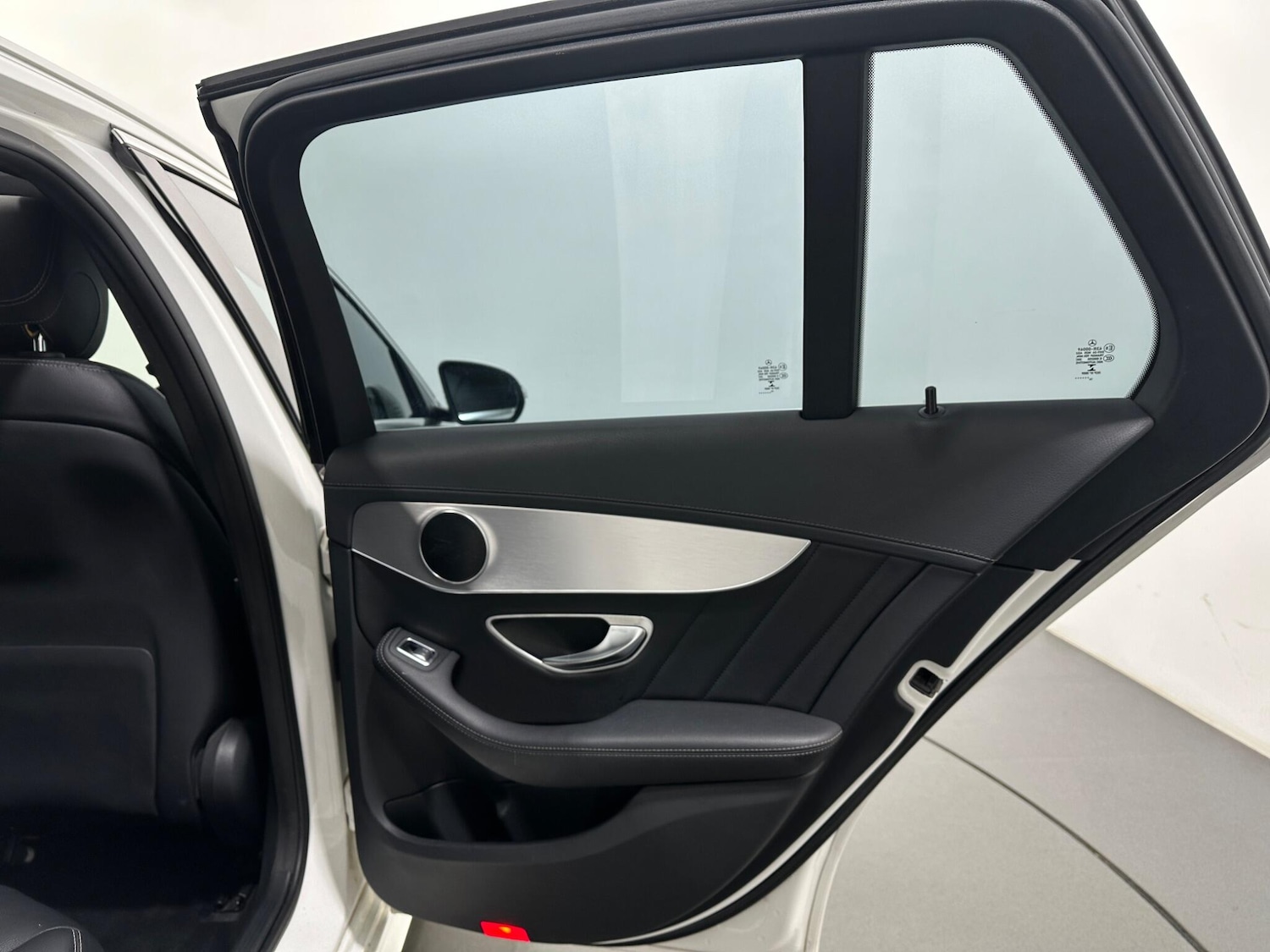 Used Mercedes-Benz C Class 2014 for sale - 77156285: Photo 43