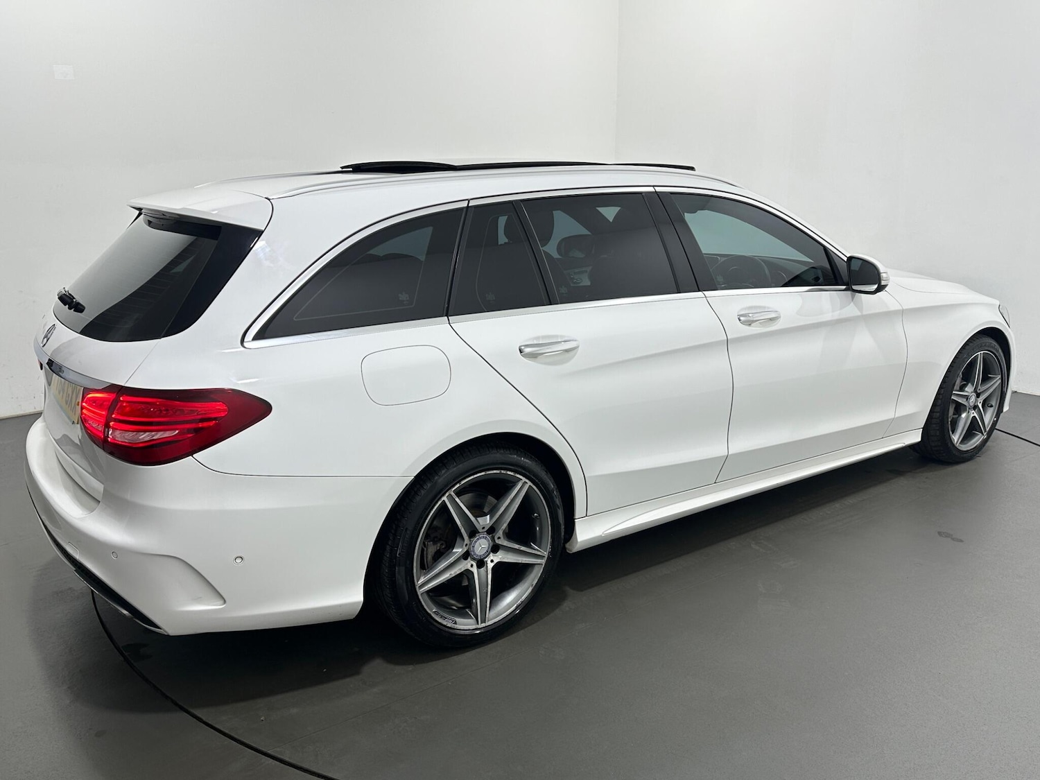 Used Mercedes-Benz C Class 2014 for sale - 77156285: Photo 51