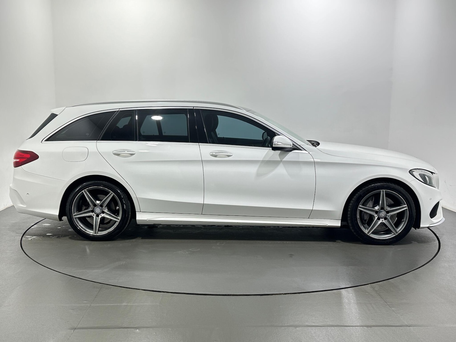 Used Mercedes-Benz C Class 2014 for sale - 77156285: Photo 9