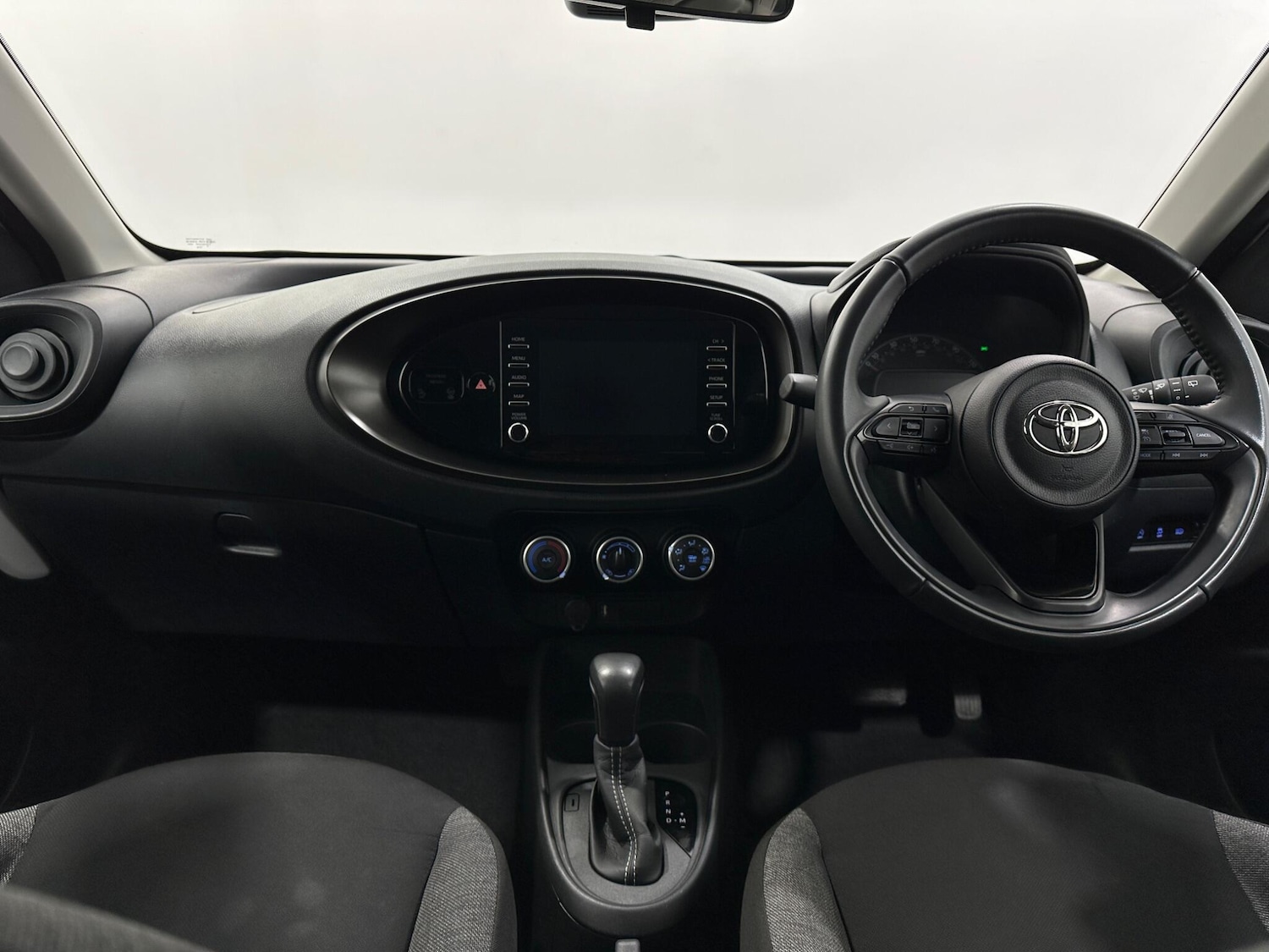 Used Toyota Aygo X 2022 for sale - 77315345: Photo 18