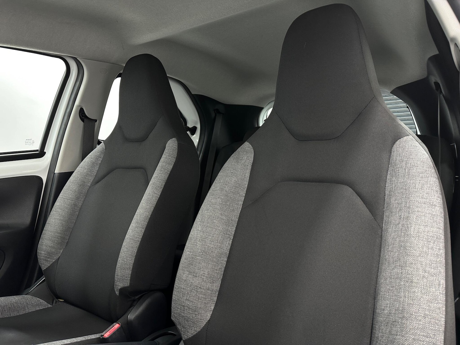 Used Toyota Aygo X 2022 for sale - 77315345: Photo 32