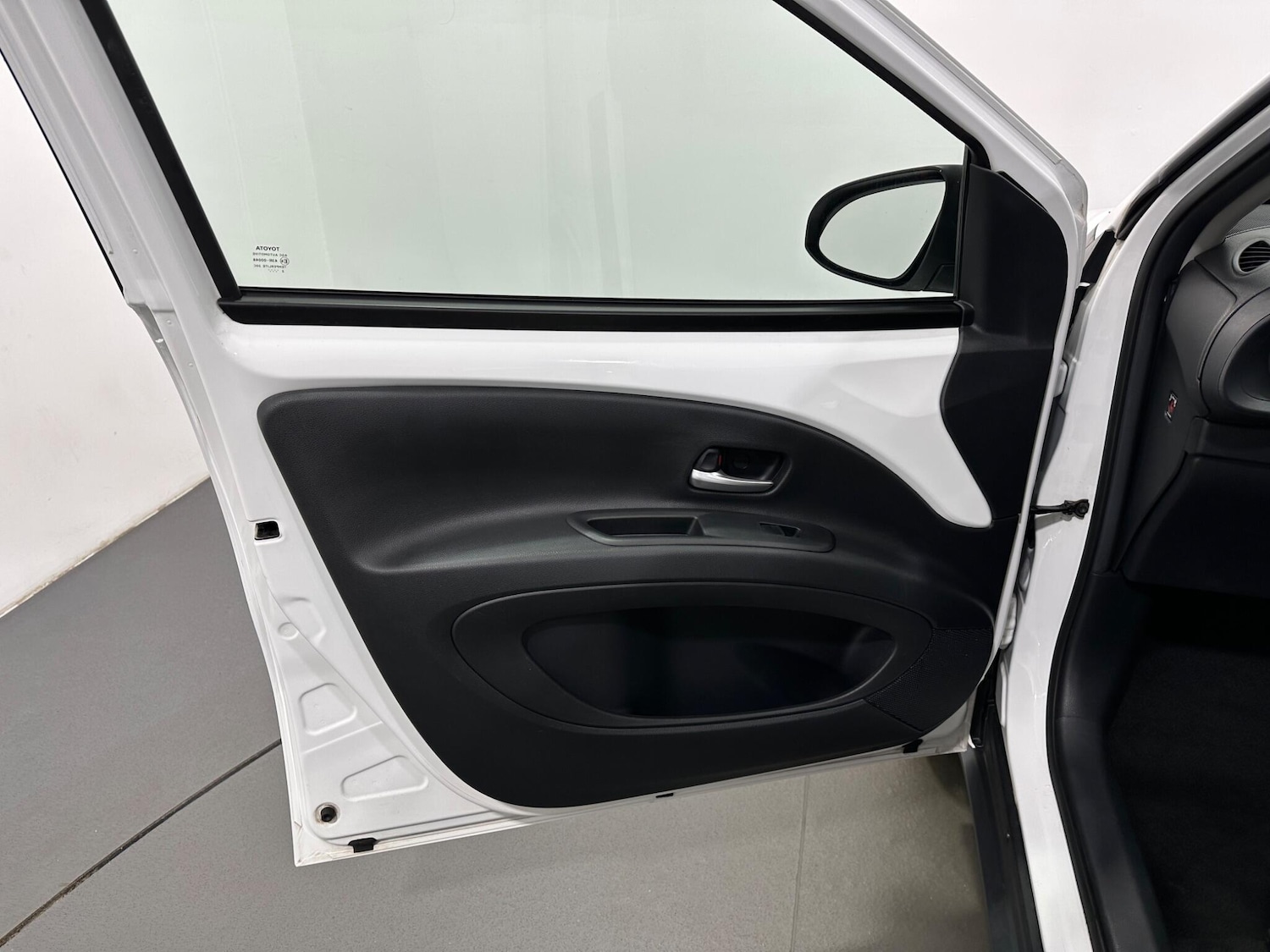 Used Toyota Aygo X 2022 for sale - 77315345: Photo 33