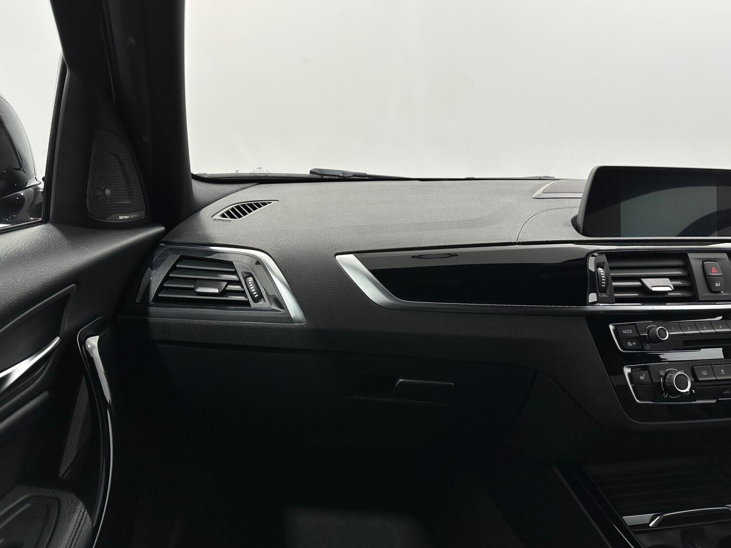 Used BMW 1 Series 2019 for sale - 77468745: Photo 31