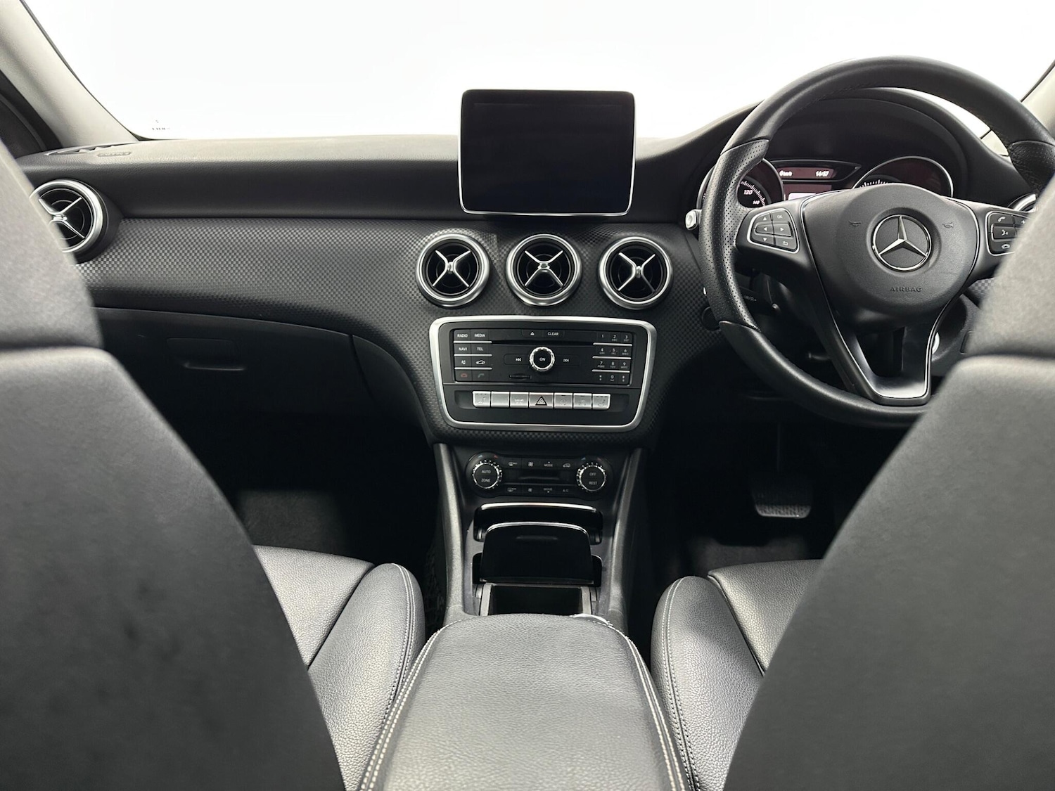 Used Mercedes-Benz A-Class 2016 for sale - 76991614: Photo 18