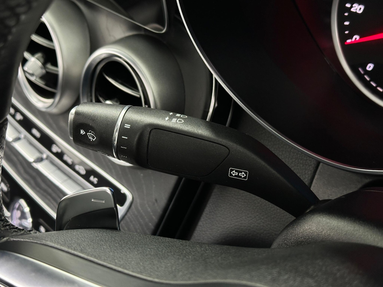 Used Mercedes-Benz C Class 2019 for sale - 77611557: Photo 14