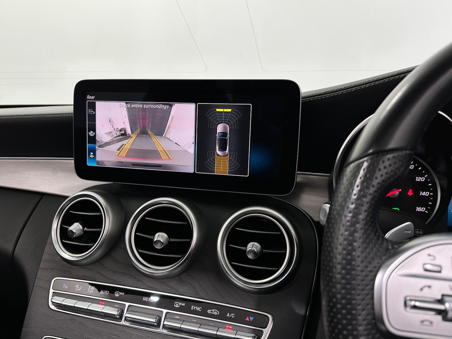 Used Mercedes-Benz C Class 2019 for sale - 77611557: Photo 24