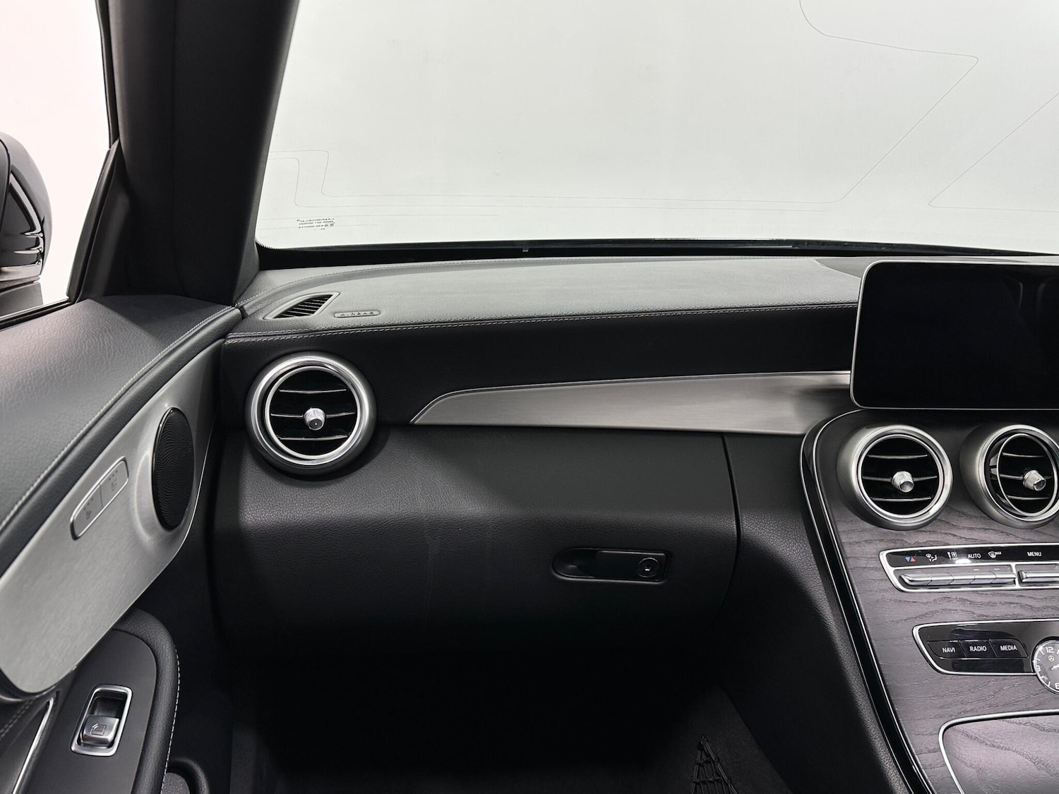 Used Mercedes-Benz C Class 2019 for sale - 77611557: Photo 29