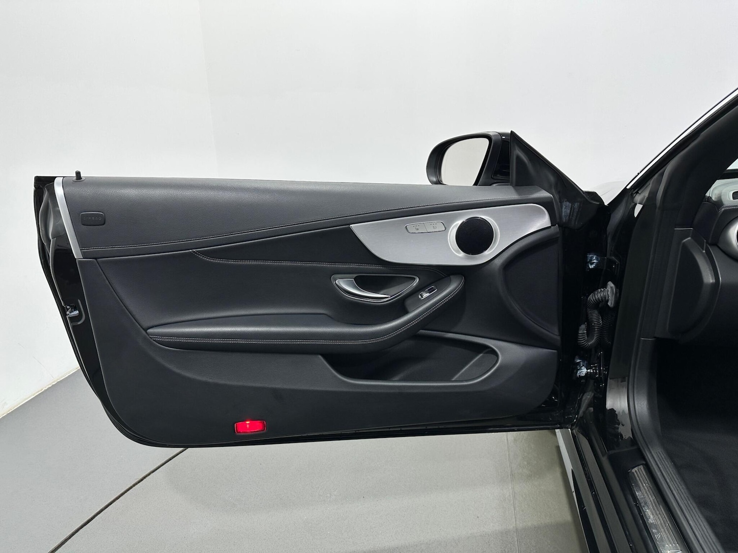 Used Mercedes-Benz C Class 2019 for sale - 77611557: Photo 37