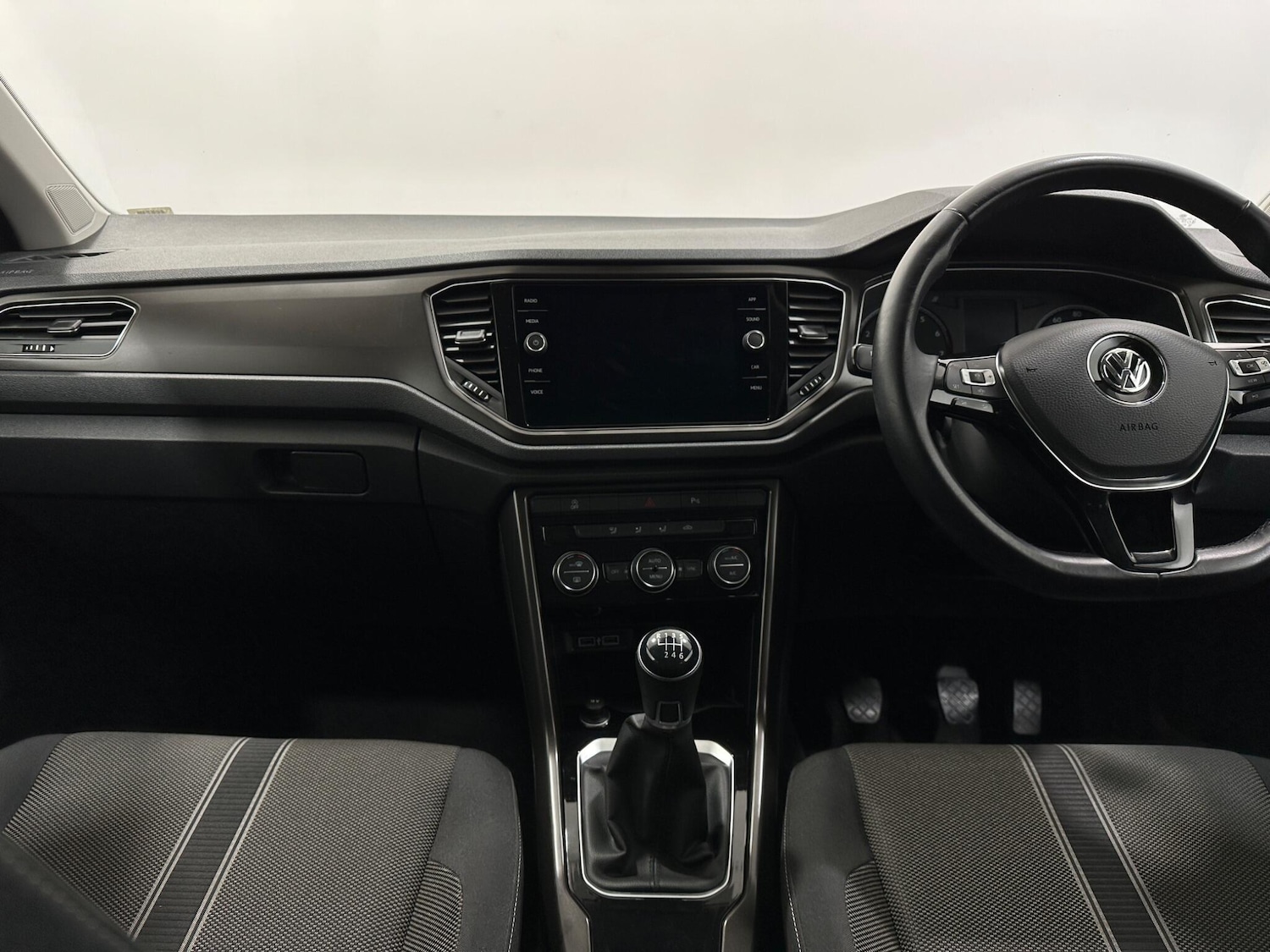 Used Volkswagen T-Roc 2020 for sale - 76878671: Photo 18