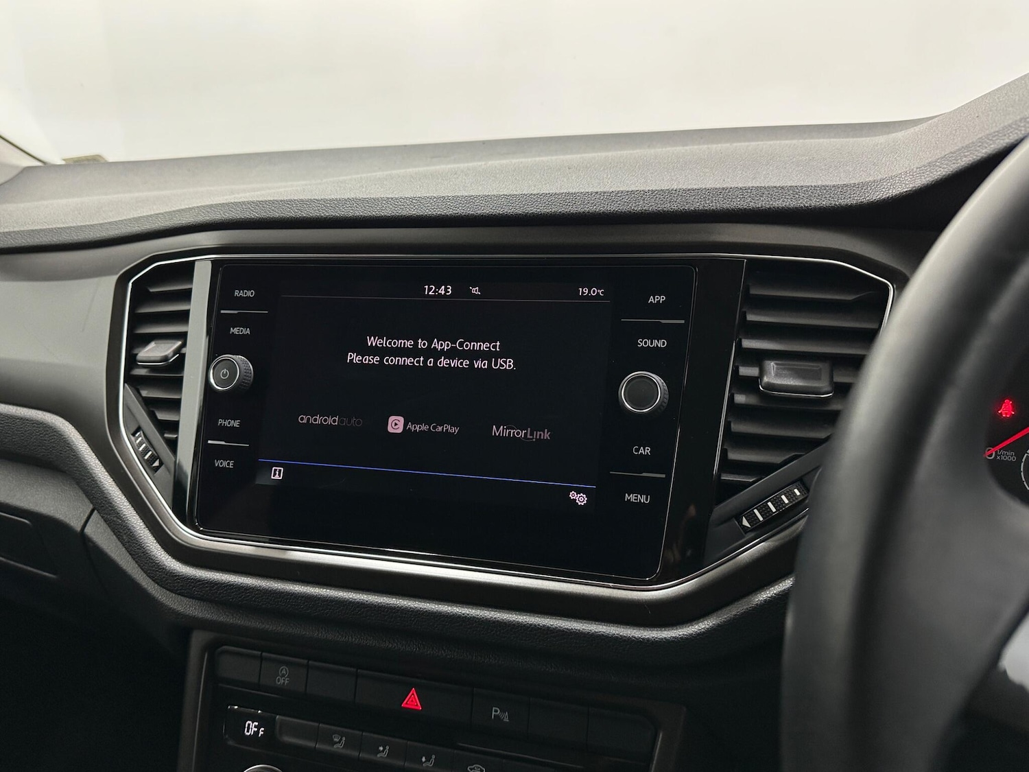 Used Volkswagen T-Roc 2020 for sale - 76878671: Photo 23