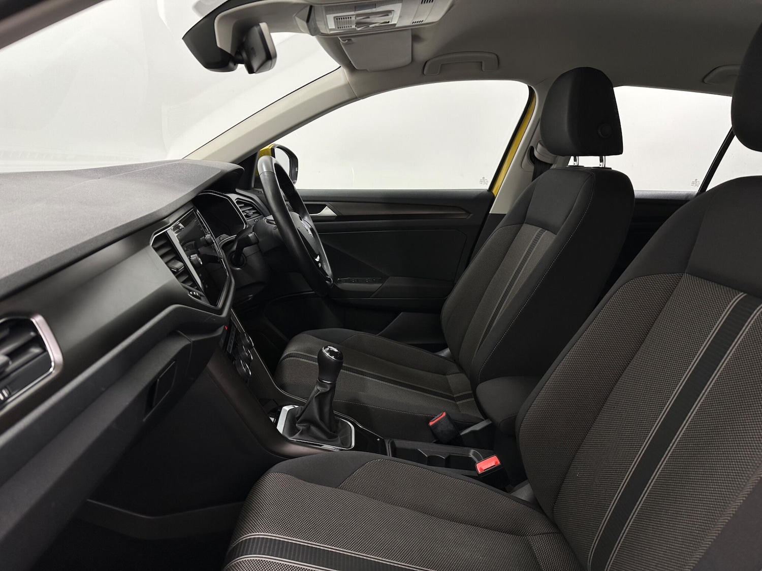 Used Volkswagen T-Roc 2020 for sale - 76878671: Photo 31