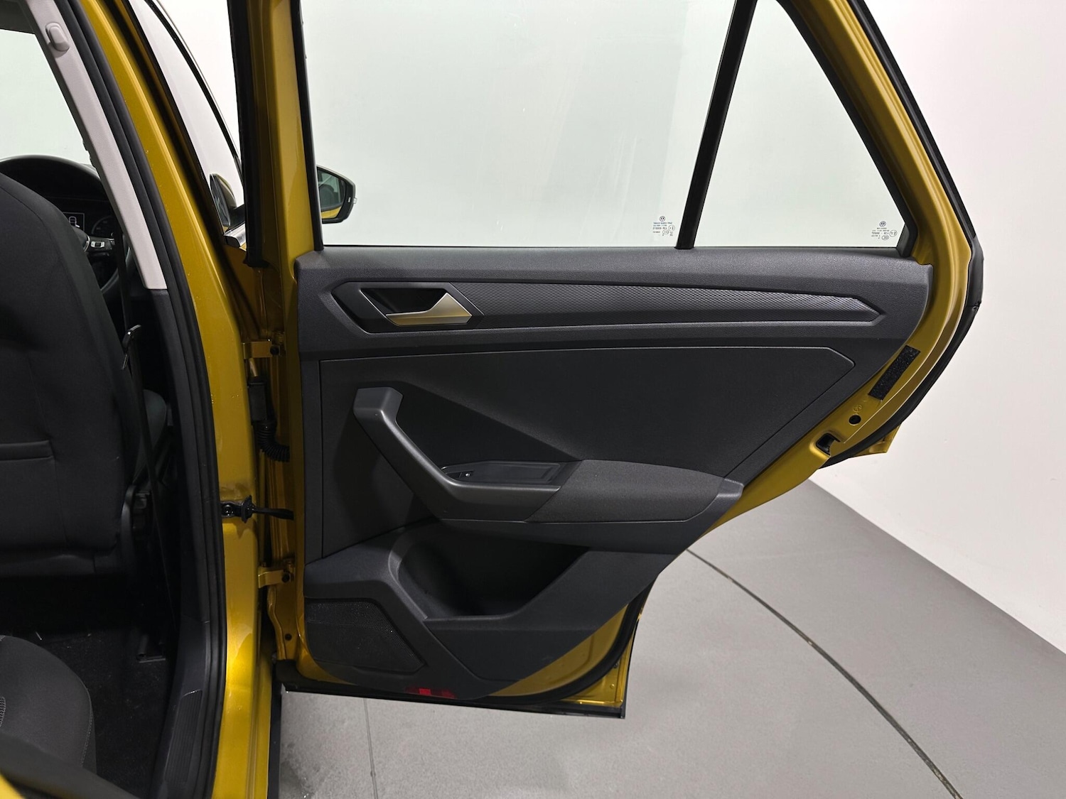 Used Volkswagen T-Roc 2020 for sale - 76878671: Photo 40