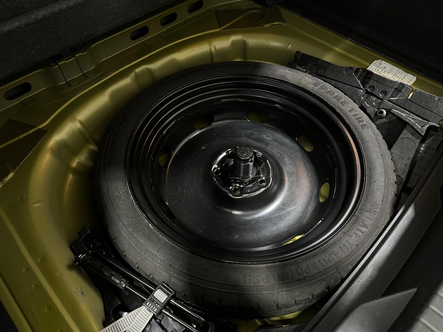 Used Volkswagen T-Roc 2020 for sale - 76878671: Photo 45