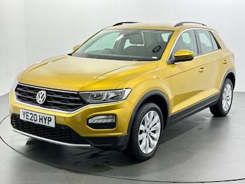 Used Volkswagen T-Roc 2020 for sale - 76878671: Photo