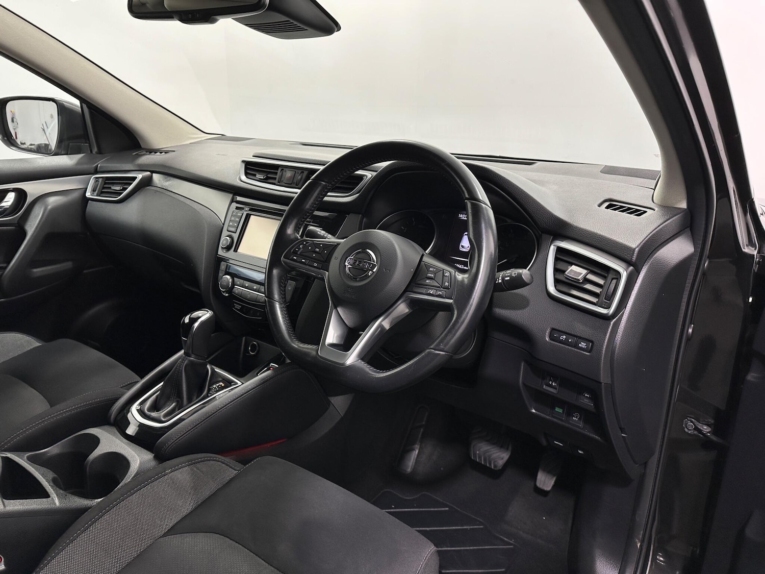 Used Nissan Qashqai 2018 for sale - 76878532: Photo 10