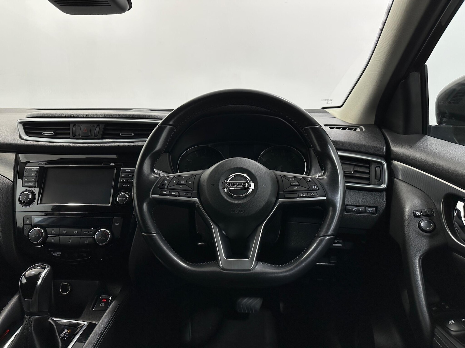 Used Nissan Qashqai 2018 for sale - 76878532: Photo 12