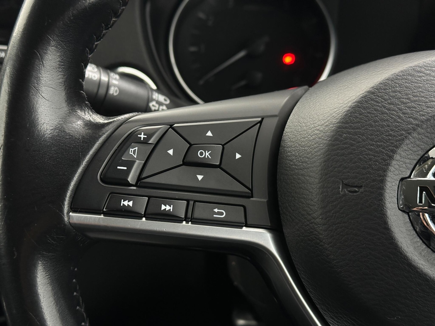 Used Nissan Qashqai 2018 for sale - 76878532: Photo 14