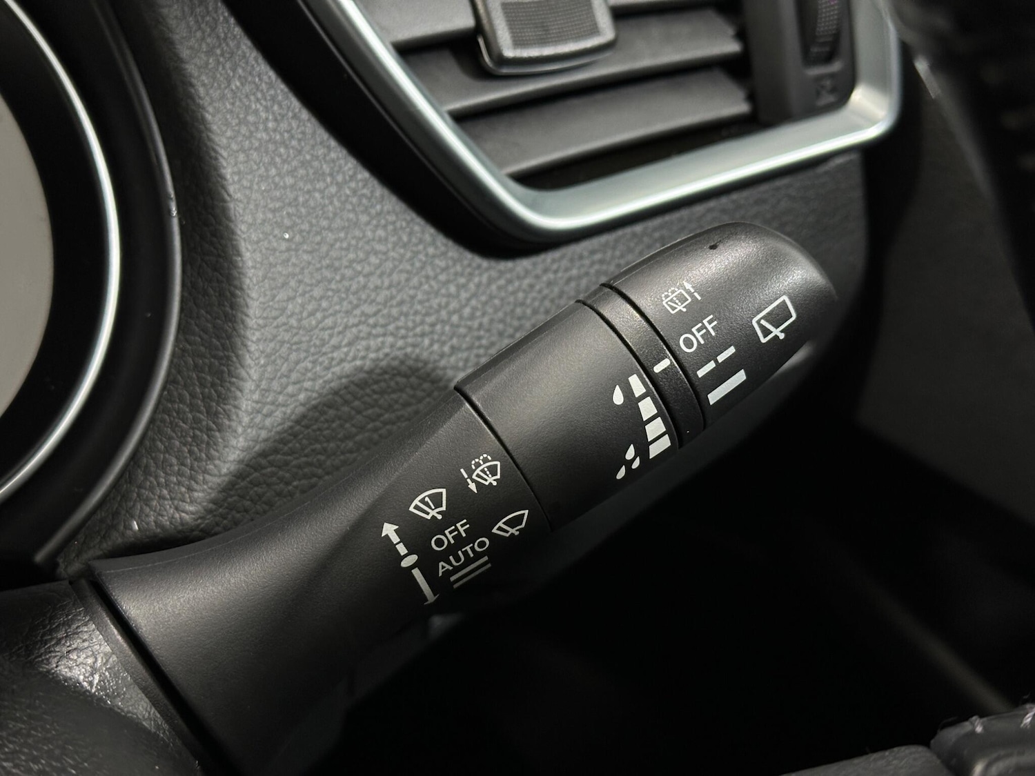 Used Nissan Qashqai 2018 for sale - 76878532: Photo 16