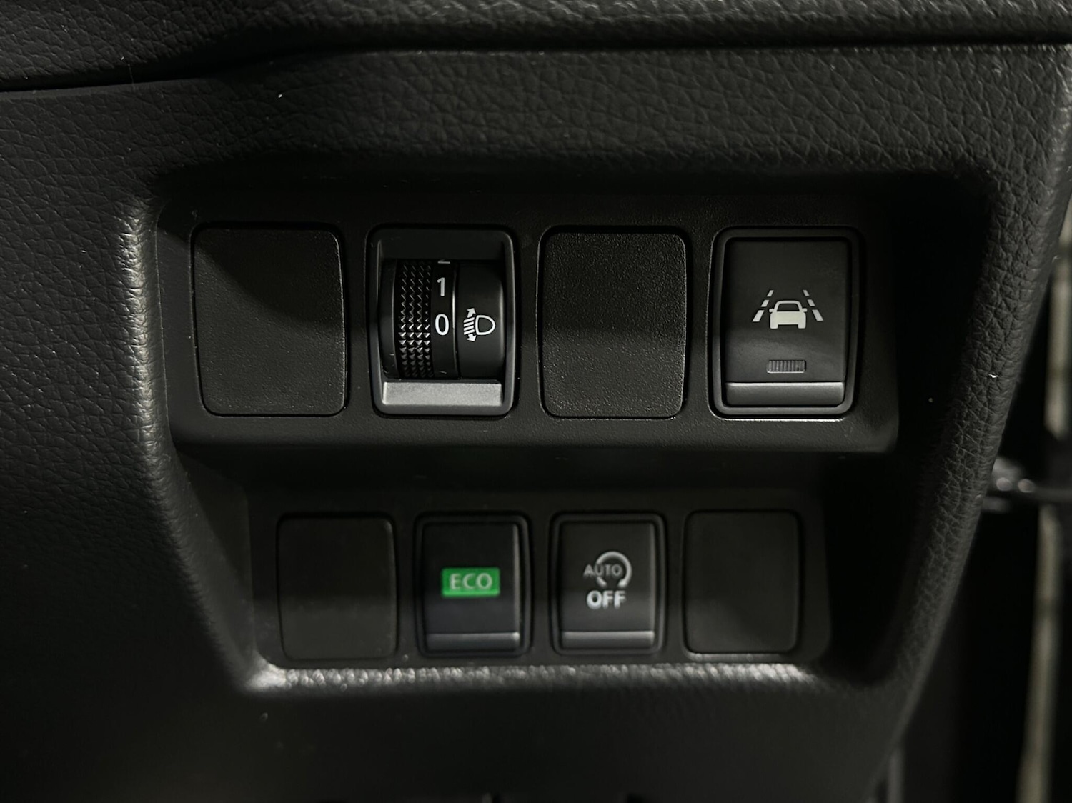 Used Nissan Qashqai 2018 for sale - 76878532: Photo 17