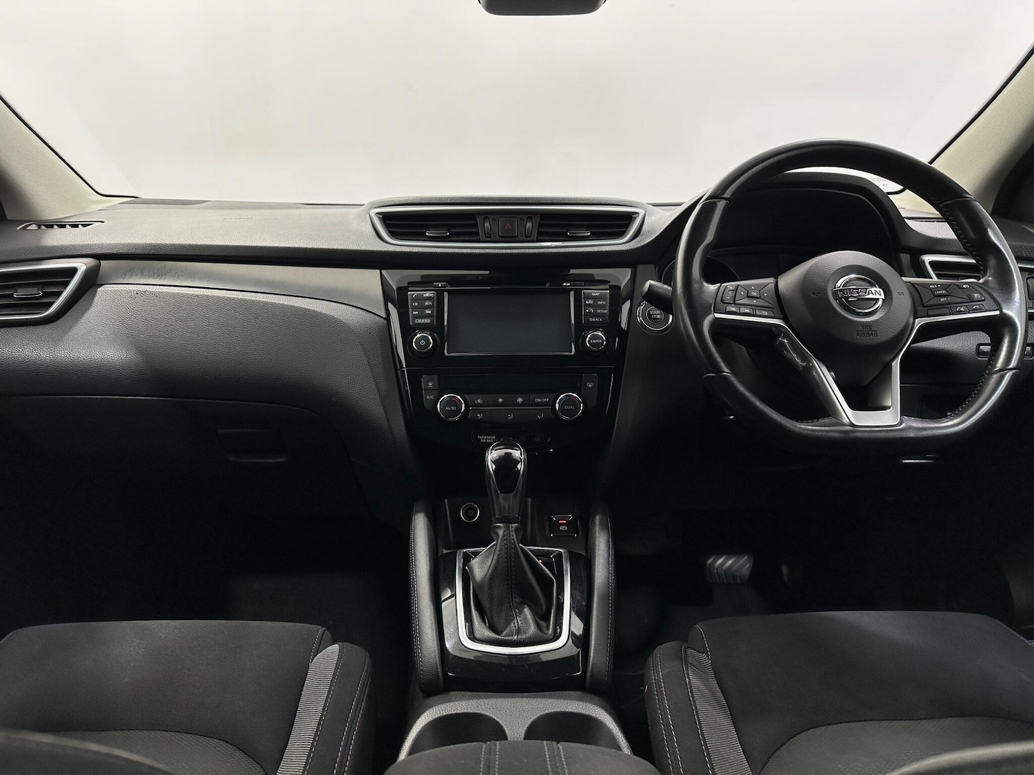 Used Nissan Qashqai 2018 for sale - 76878532: Photo 19