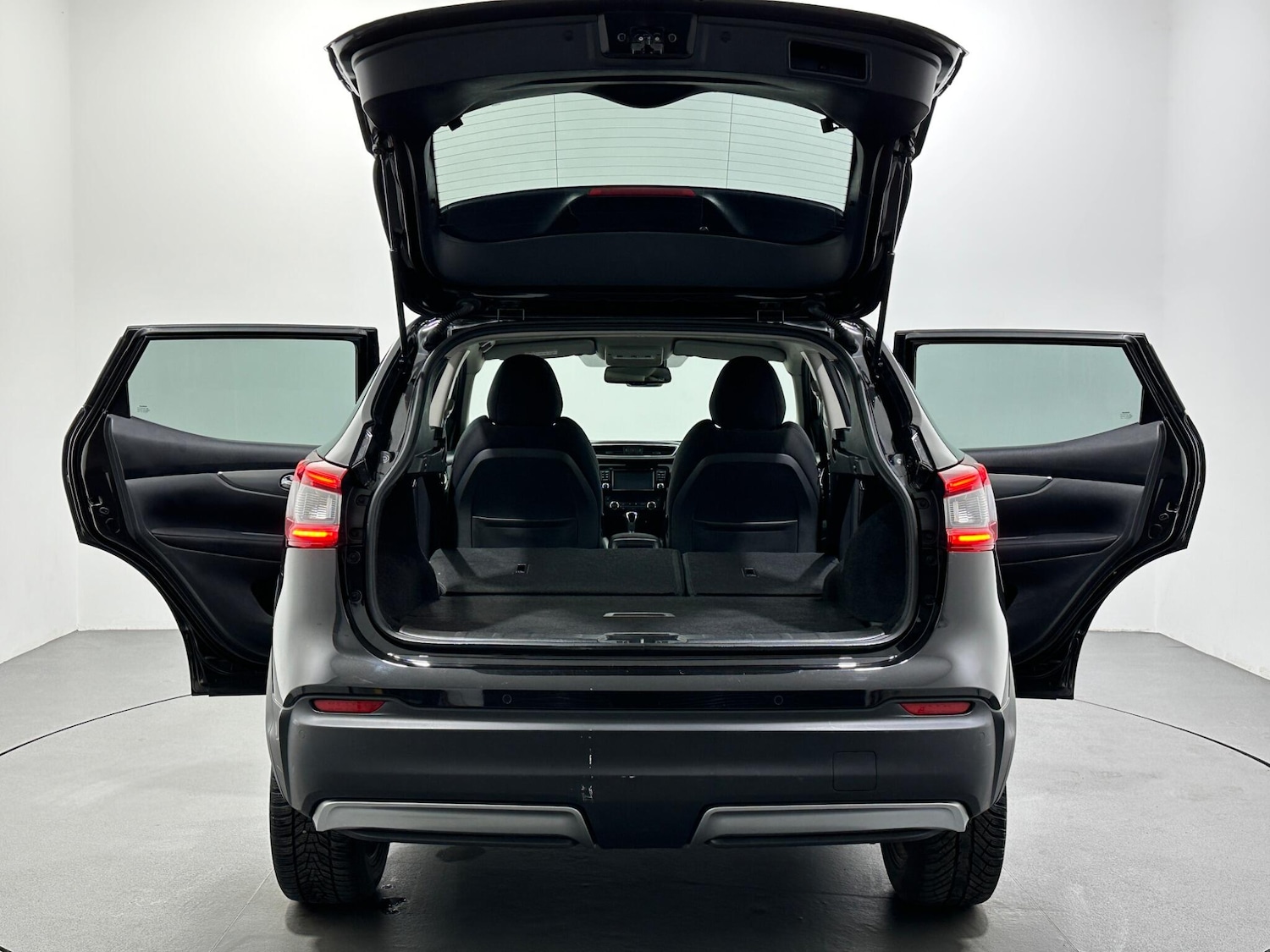 Used Nissan Qashqai 2018 for sale - 76878532: Photo 40