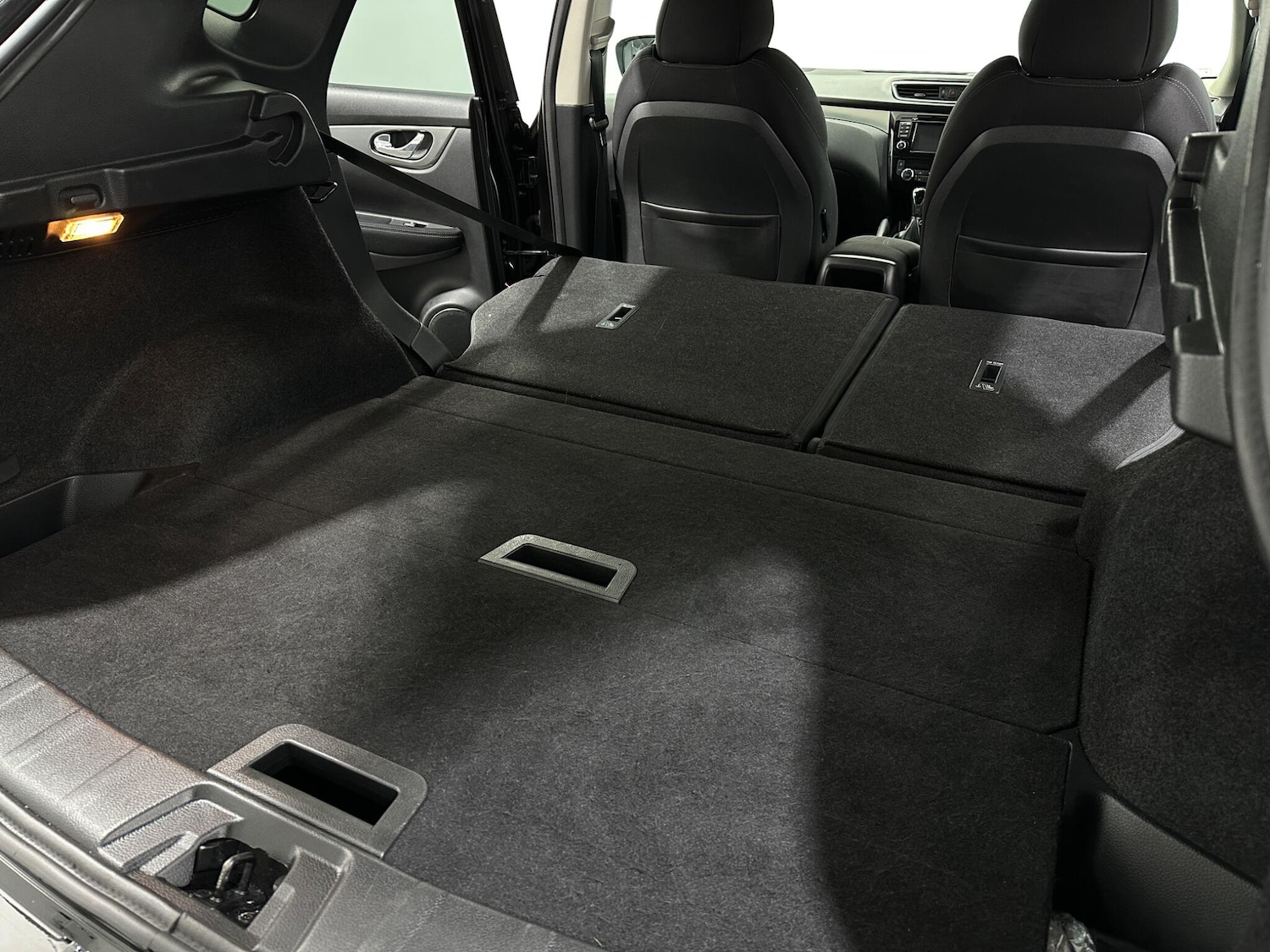 Used Nissan Qashqai 2018 for sale - 76878532: Photo 41