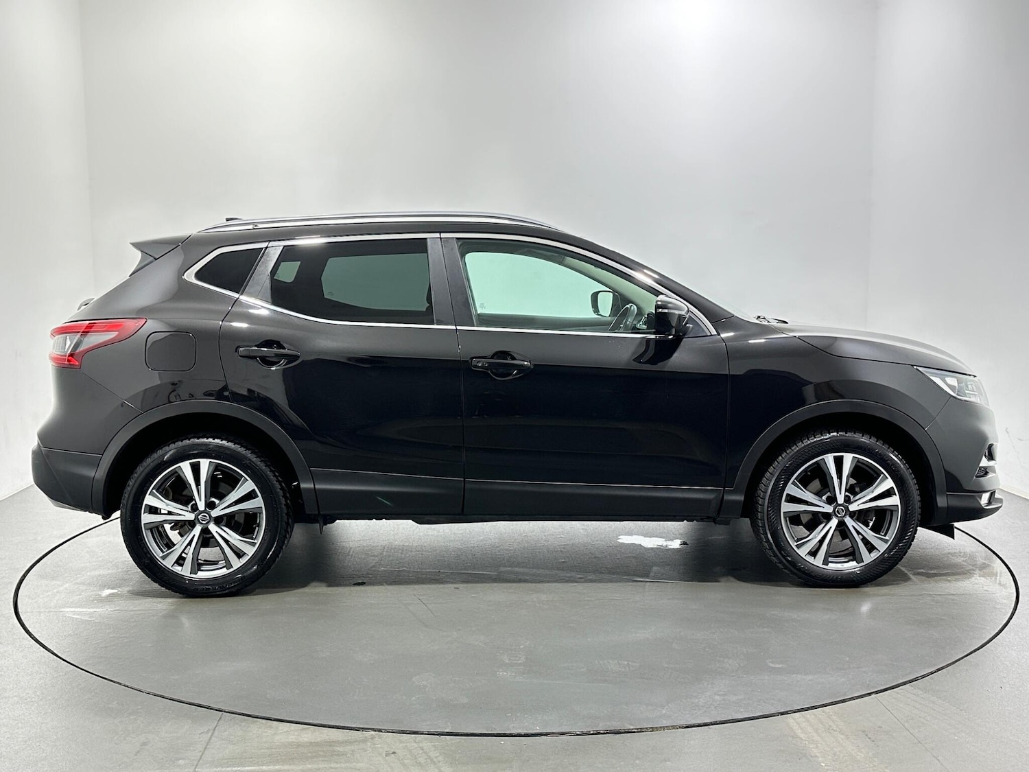 Used Nissan Qashqai 2018 for sale - 76878532: Photo 9