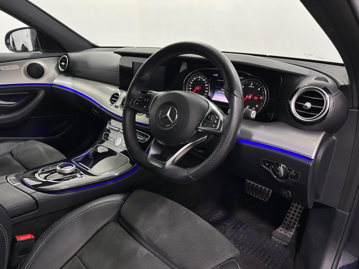 Used Mercedes-Benz E Class 2017 for sale - 77550190: Photo 10