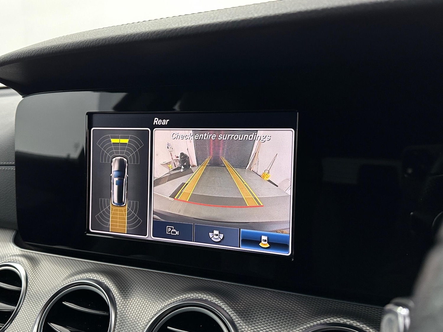 Used Mercedes-Benz E Class 2017 for sale - 77550190: Photo 24