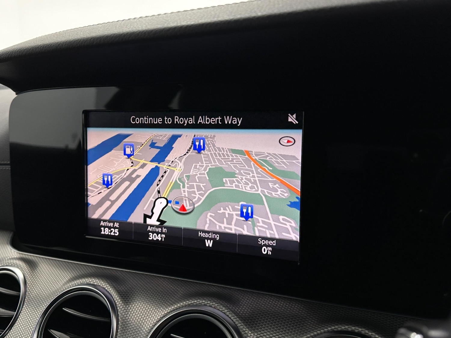 Used Mercedes-Benz E Class 2017 for sale - 77550190: Photo 25