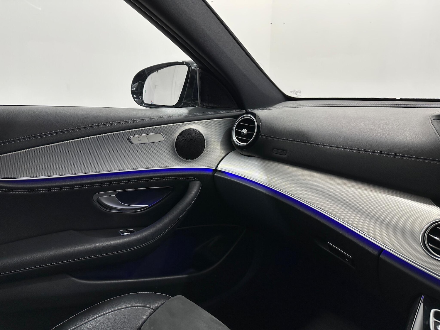 Used Mercedes-Benz E Class 2017 for sale - 77550190: Photo 28