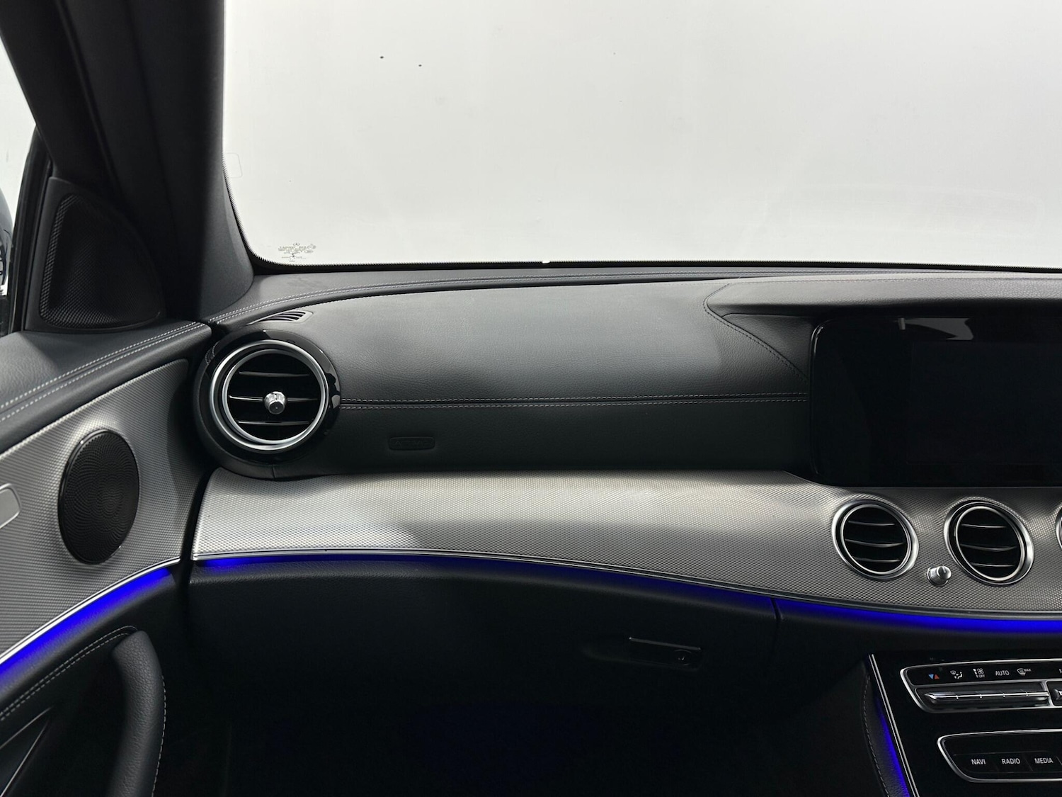 Used Mercedes-Benz E Class 2017 for sale - 77550190: Photo 30