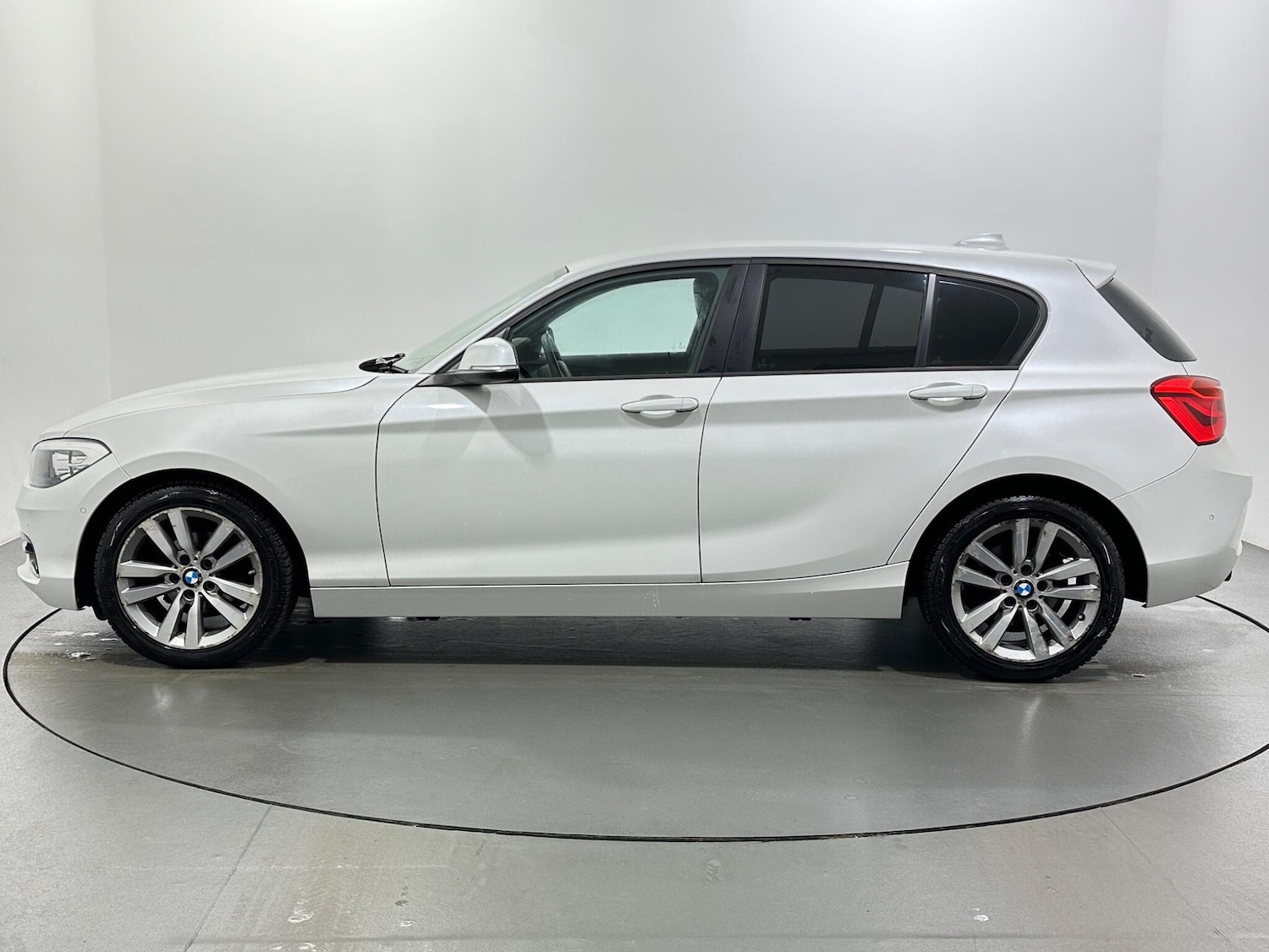 Used BMW 1 Series 2018 for sale - 76878969: Photo 5