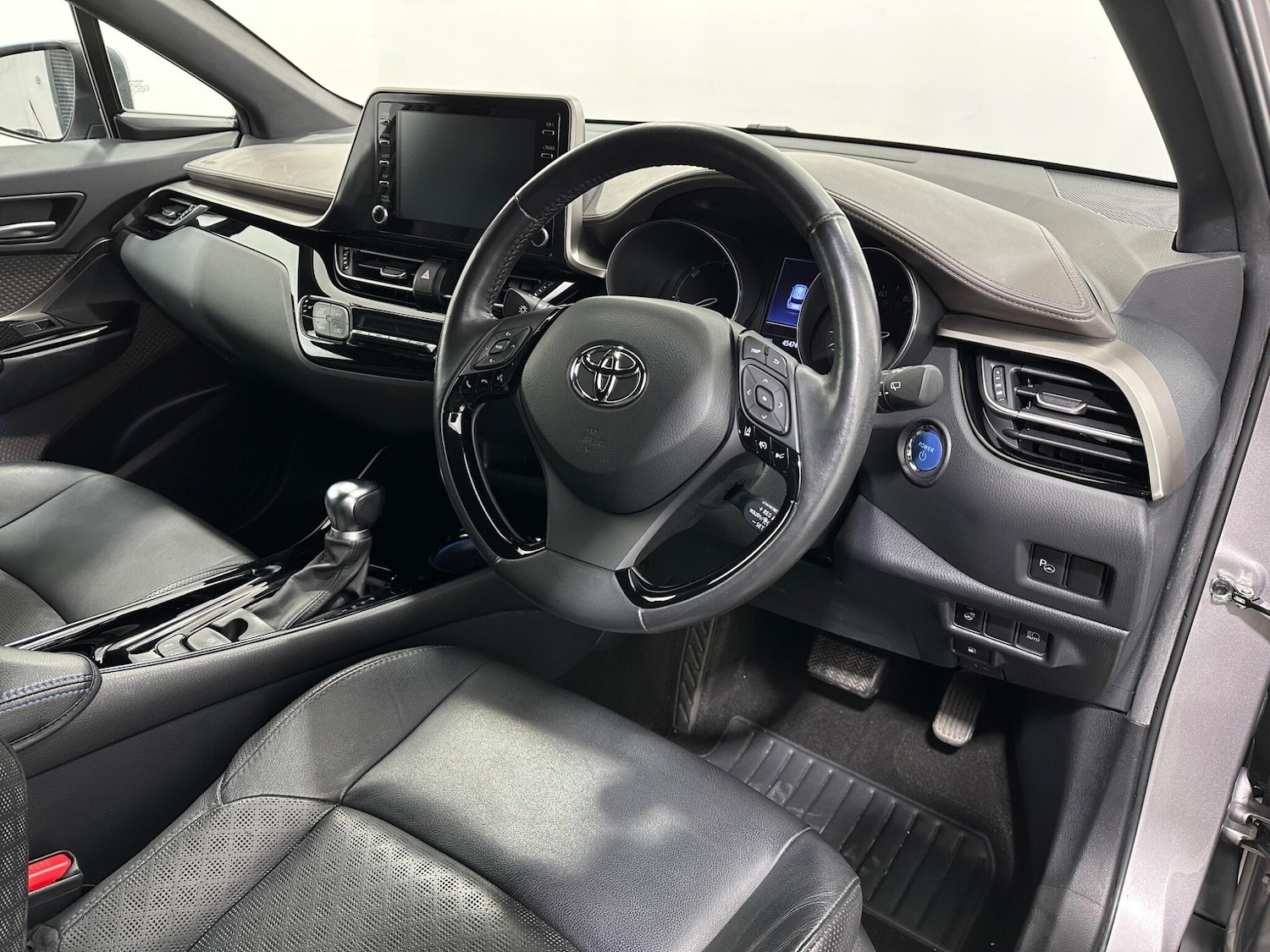 Used Toyota C-HR 2021 for sale - 78047439: Photo 11