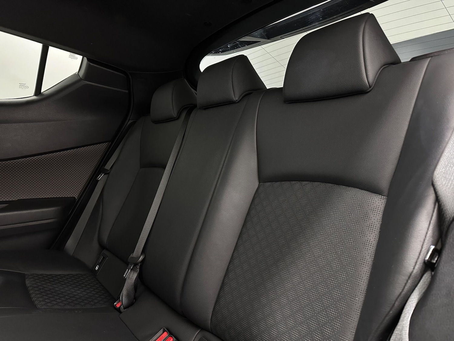 Used Toyota C-HR 2021 for sale - 78047439: Photo 39