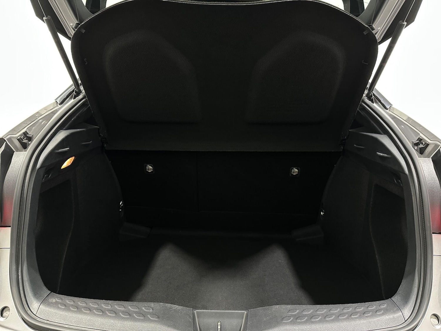 Used Toyota C-HR 2021 for sale - 78047439: Photo 47