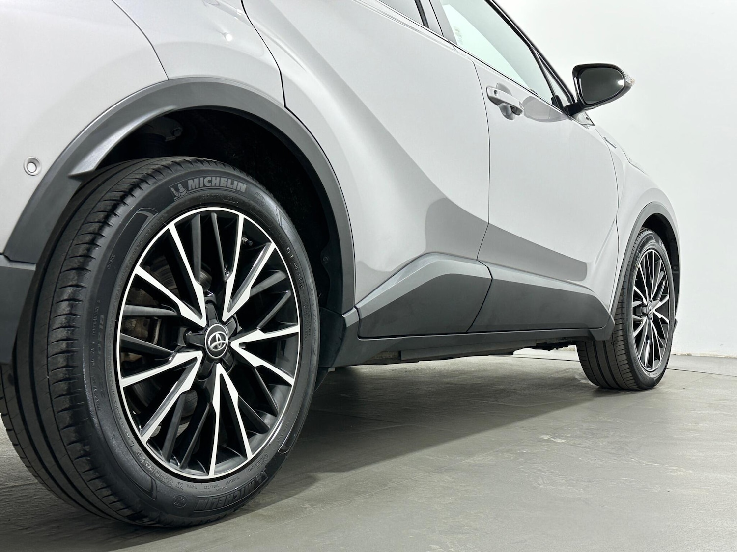 Used Toyota C-HR 2021 for sale - 78047439: Photo 49