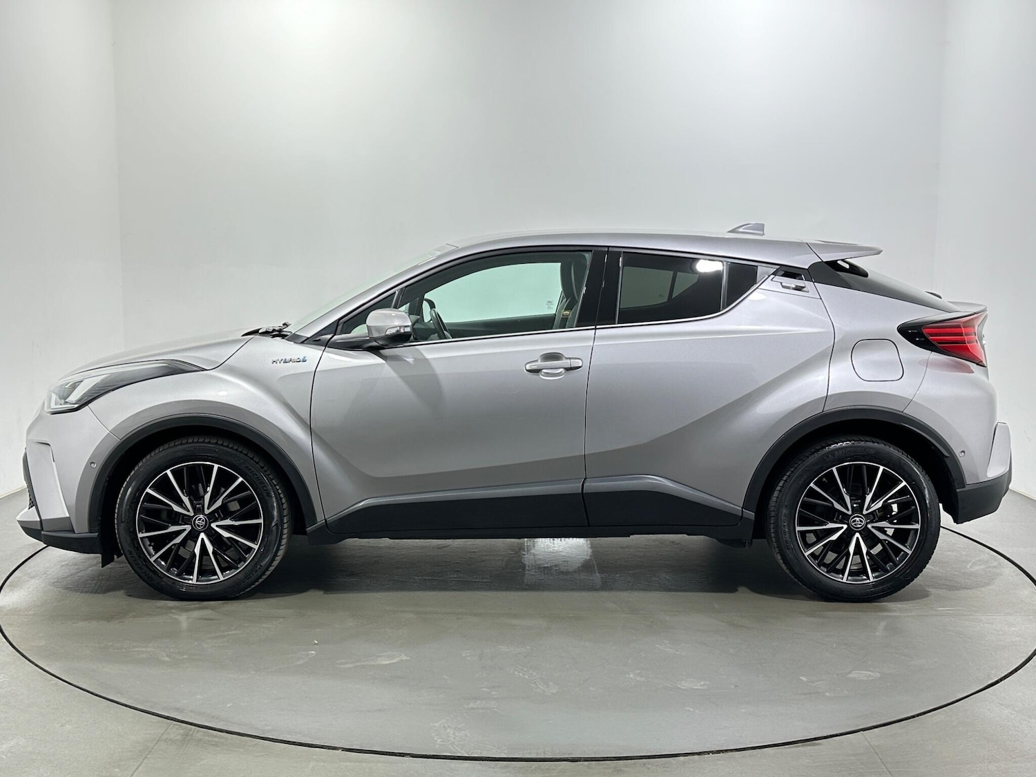 Used Toyota C-HR 2021 for sale - 78047439: Photo 5