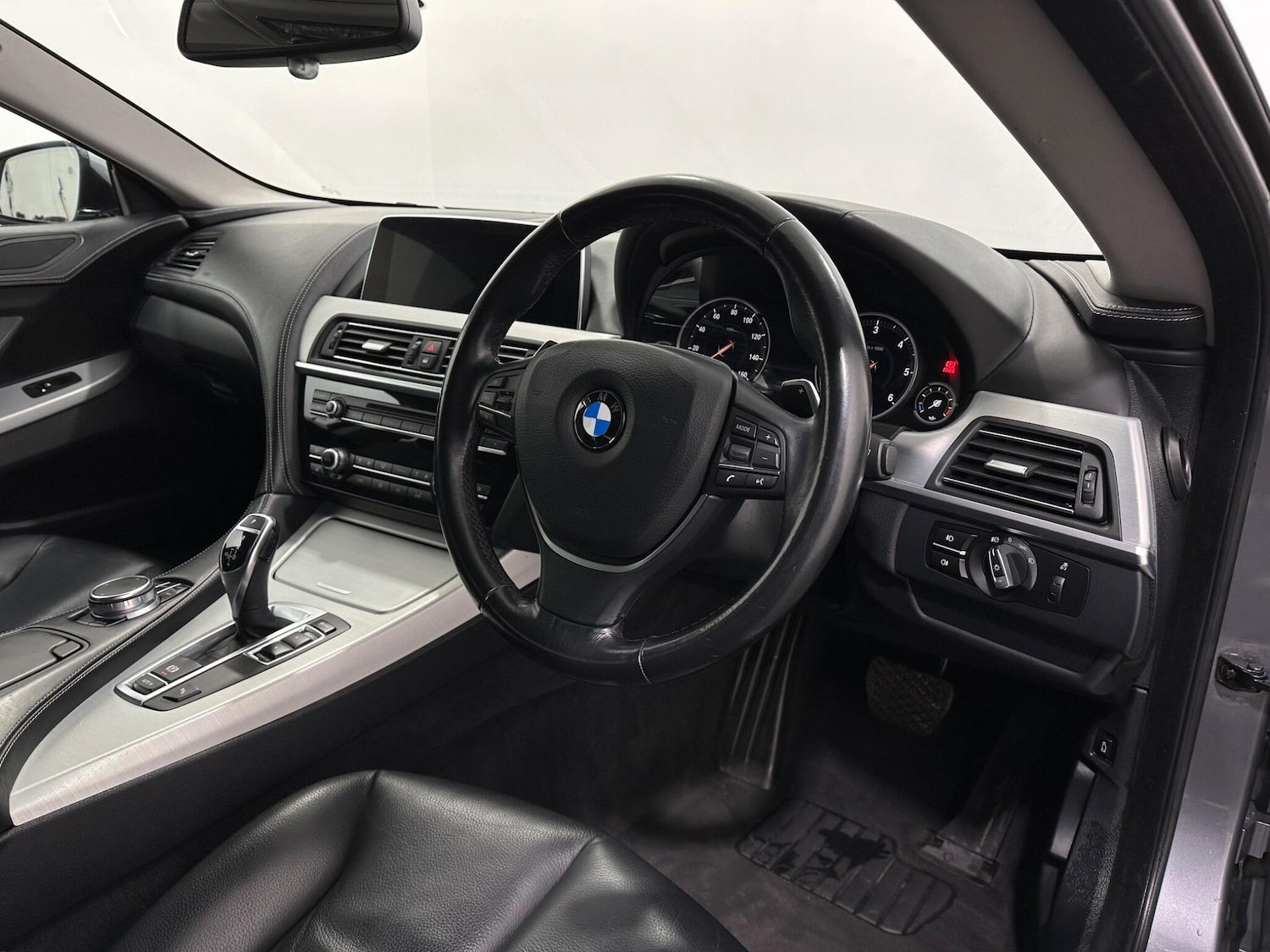 Used BMW 6 Series 2017 for sale - 76878989: Photo 10