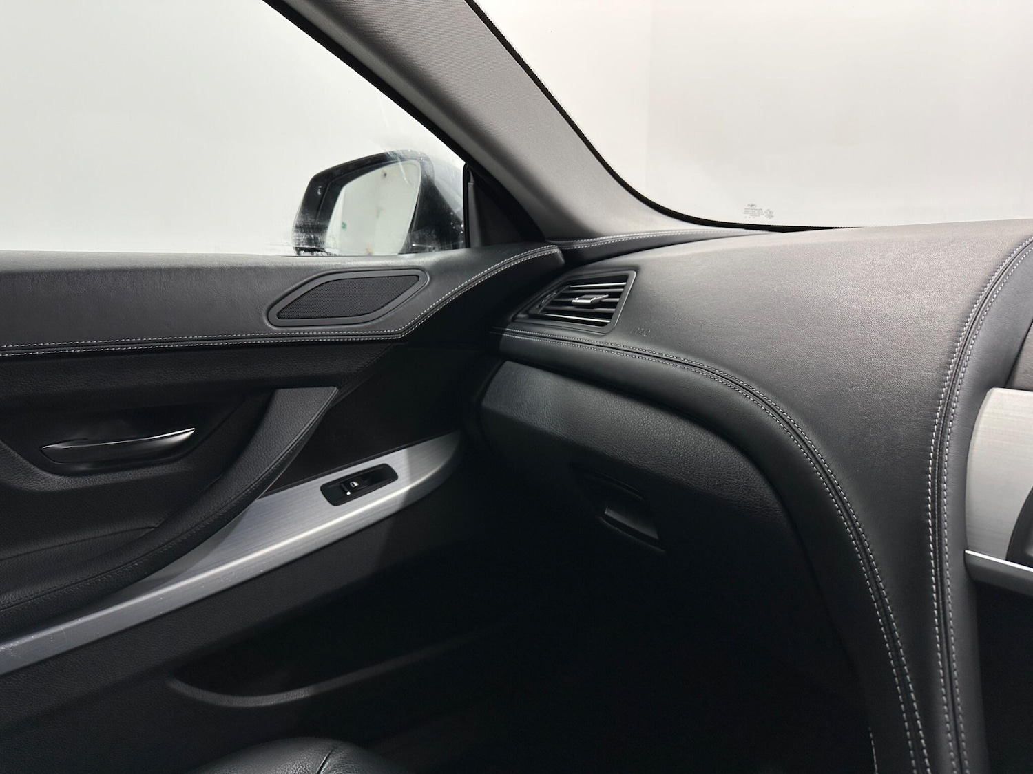 Used BMW 6 Series 2017 for sale - 76878989: Photo 27