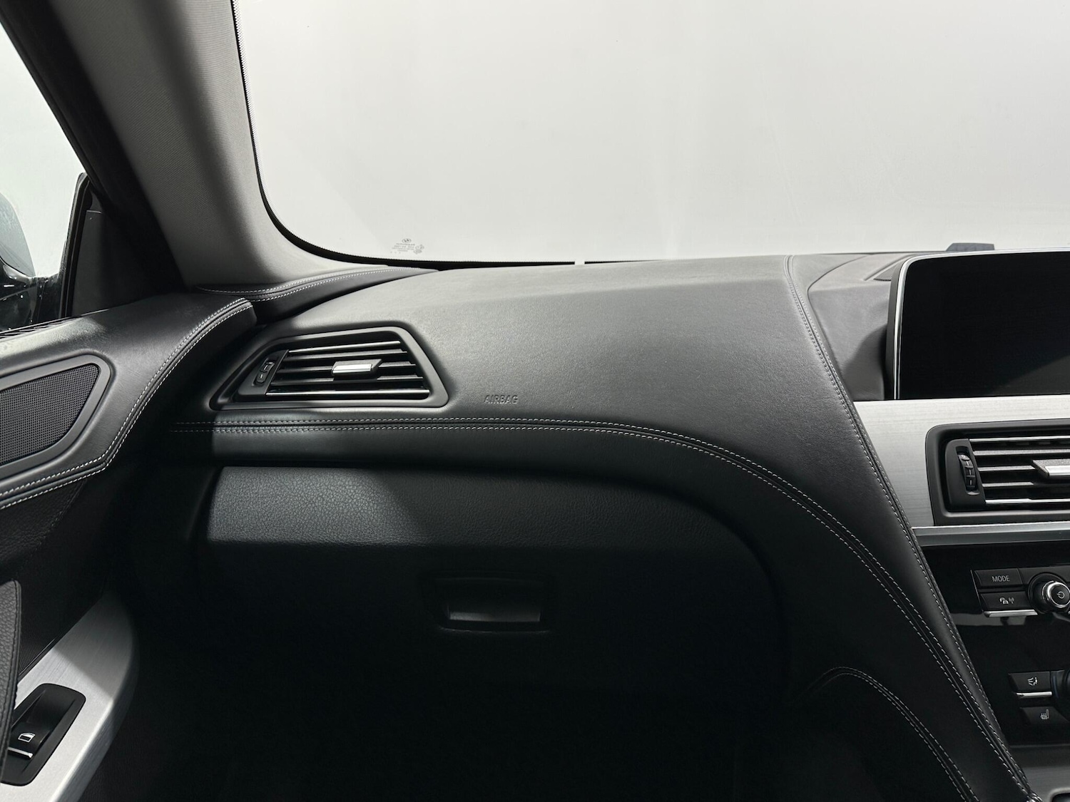 Used BMW 6 Series 2017 for sale - 76878989: Photo 29