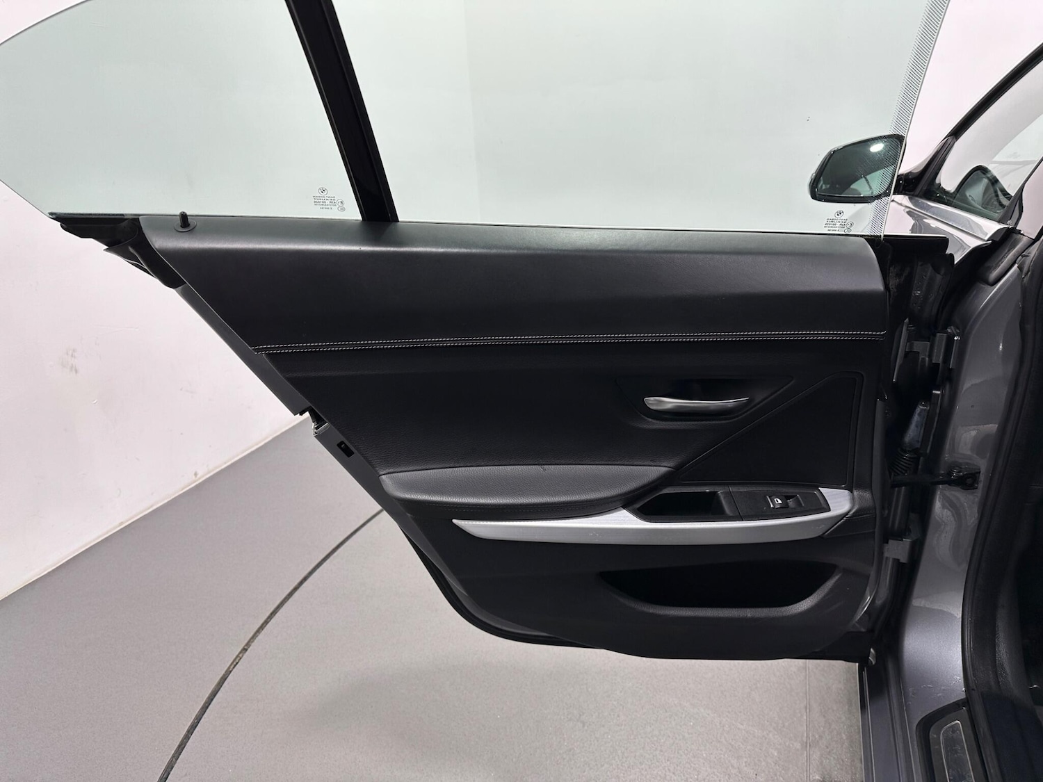 Used BMW 6 Series 2017 for sale - 76878989: Photo 41