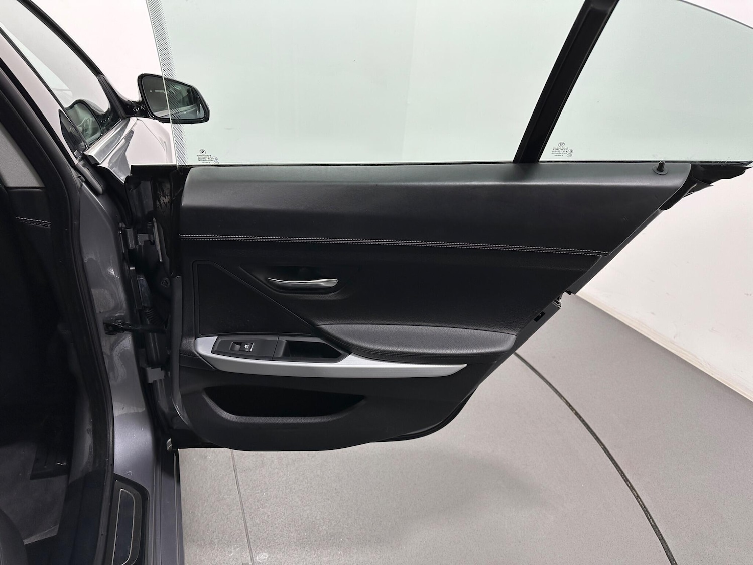 Used BMW 6 Series 2017 for sale - 76878989: Photo 44