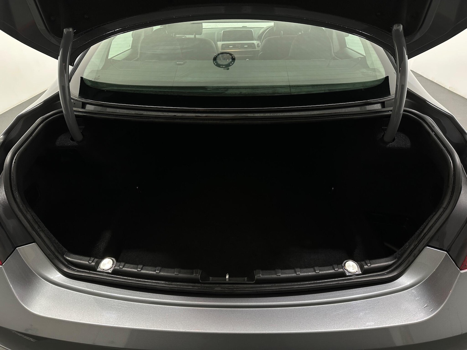 Used BMW 6 Series 2017 for sale - 76878989: Photo 48