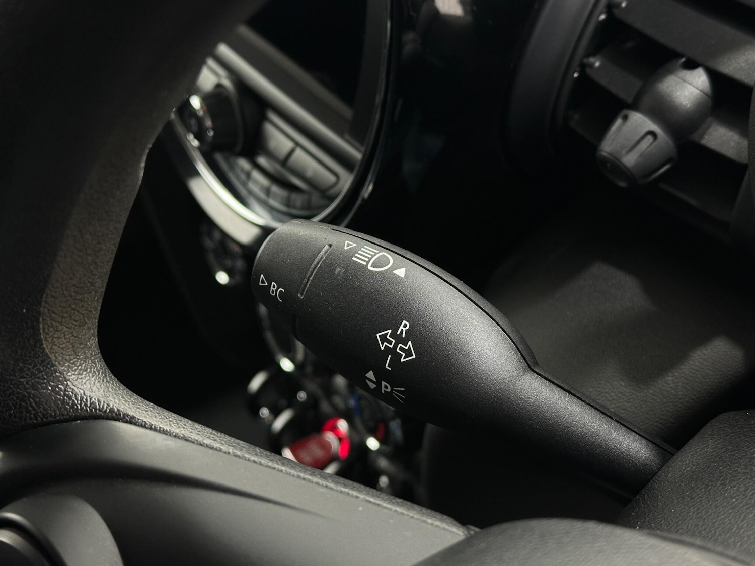 Used MINI Hatch 2019 for sale - 76878554: Photo 13